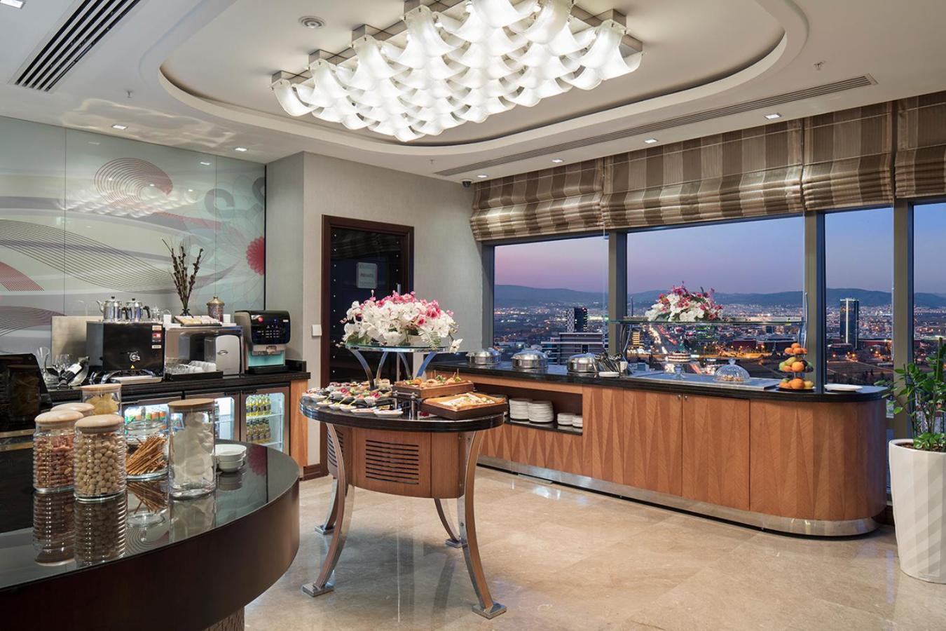 Hilton Bursa Convention Center & Spa Luaran gambar